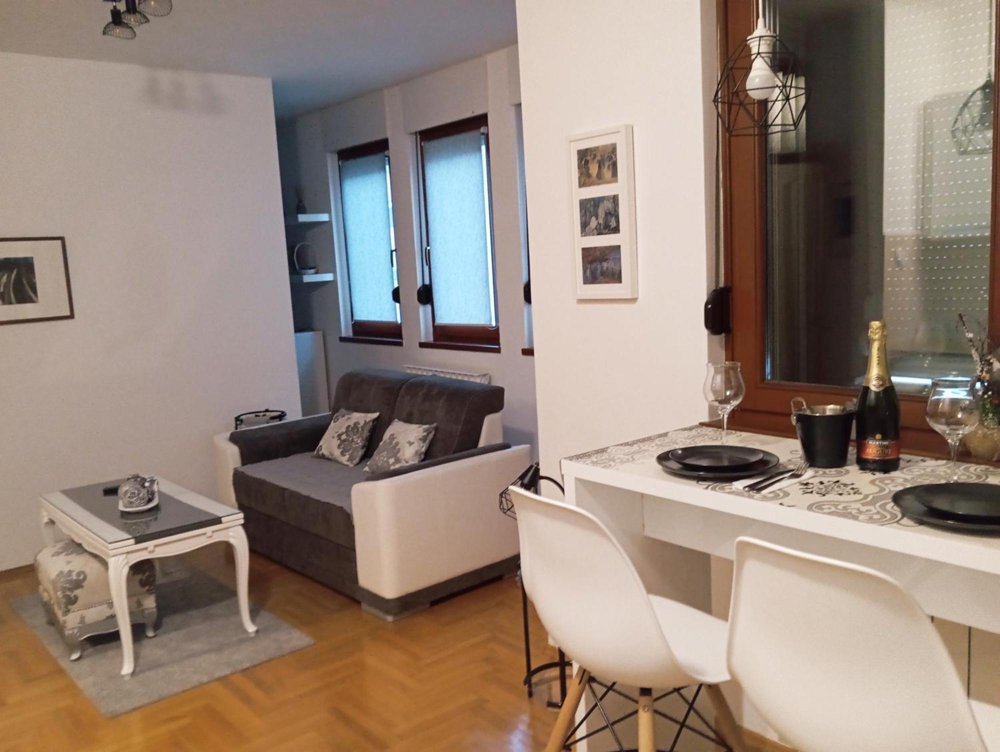All White Banja Luka Luaran gambar